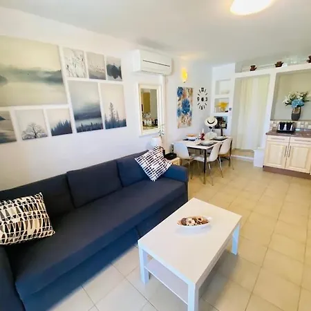 El Relax Del Puerto Apartment *